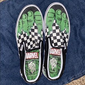 Hulk slip on unisex vans